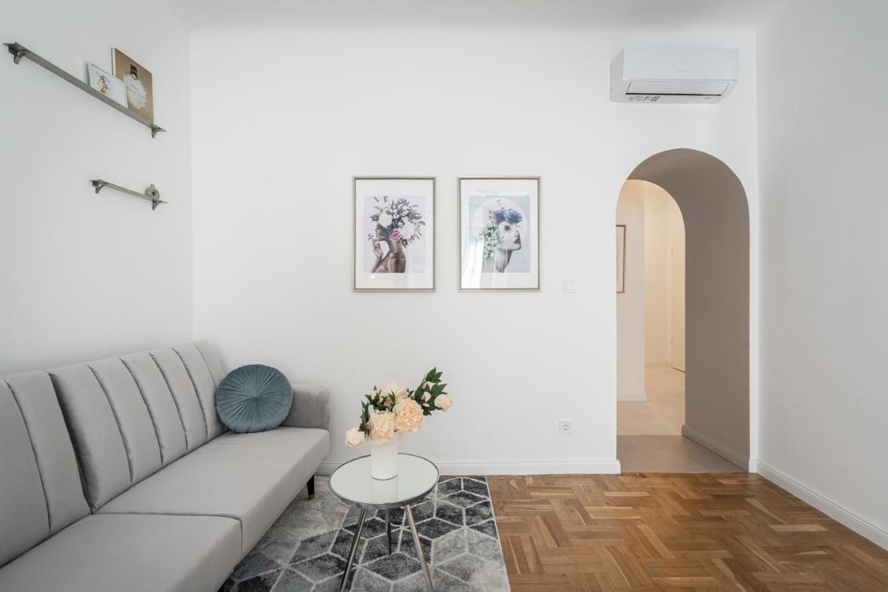 D71 - Central Cozy Suite, Best Location By Bqa Budapest Exterior foto